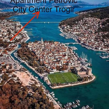 Apartman Petrovic City Center Trogir Exteriér fotografie