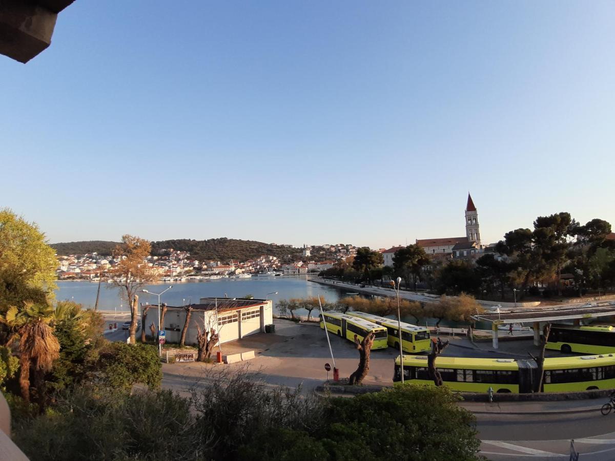 Apartman Petrovic City Center Trogir Exteriér fotografie