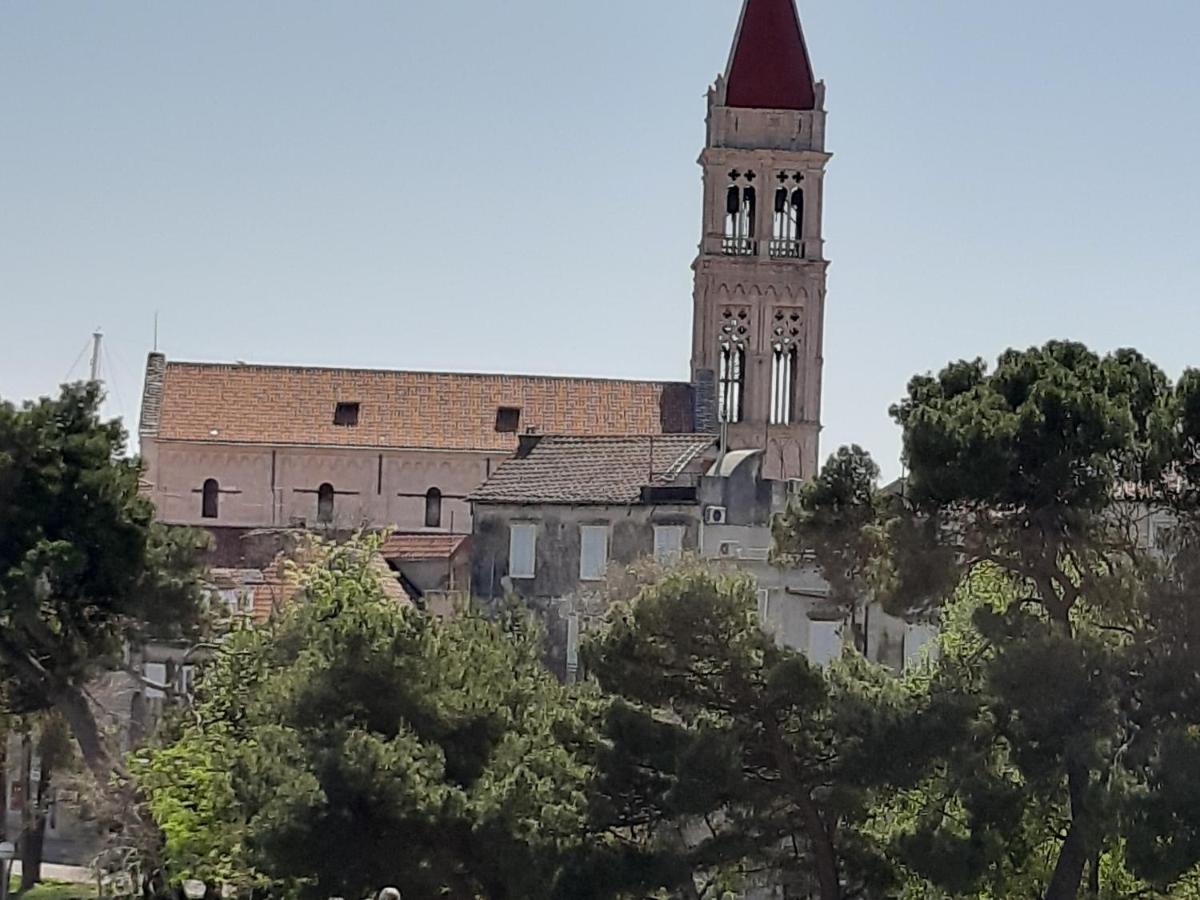Apartman Petrovic City Center Trogir Exteriér fotografie