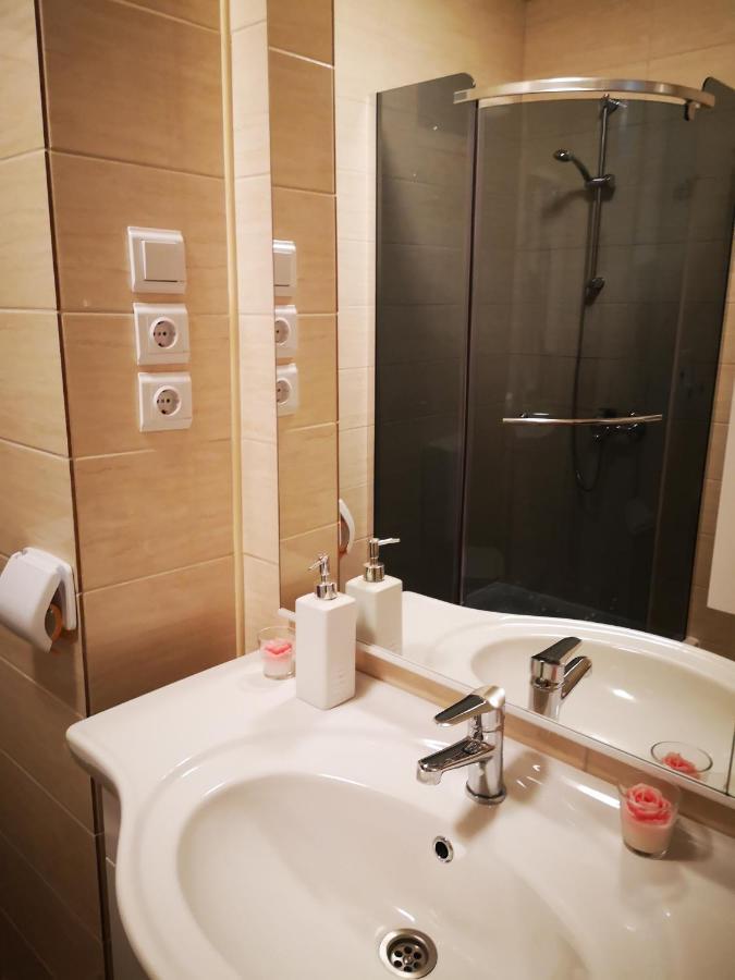 Apartman Petrovic City Center Trogir Exteriér fotografie