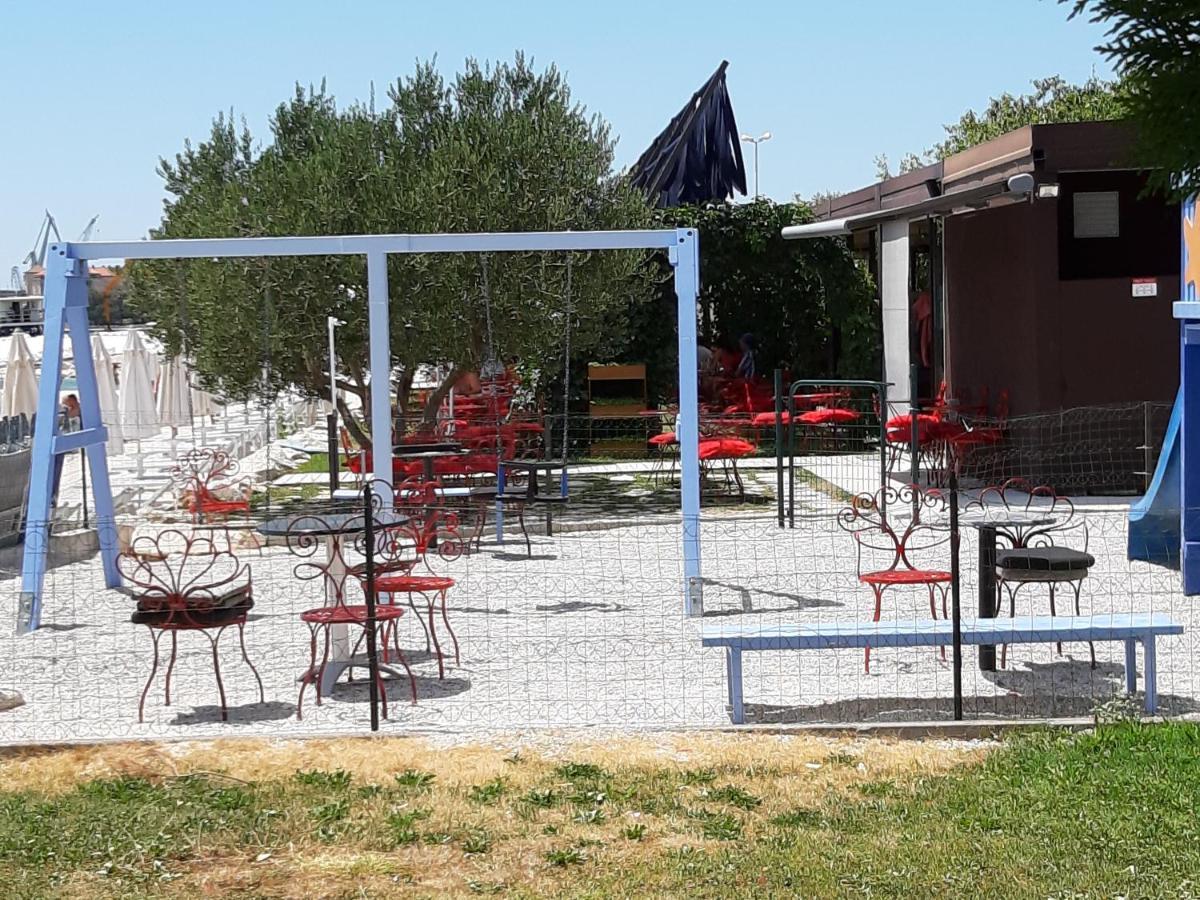 Apartman Petrovic City Center Trogir Exteriér fotografie